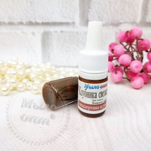Hypoallergenic Fragrance Oil Fresh strawberries 1 L Mylo Opt global supplier Hypoallergenic Fragrance Oil Fresh strawberries 1 L cosmetic ingredient Mylo Opt