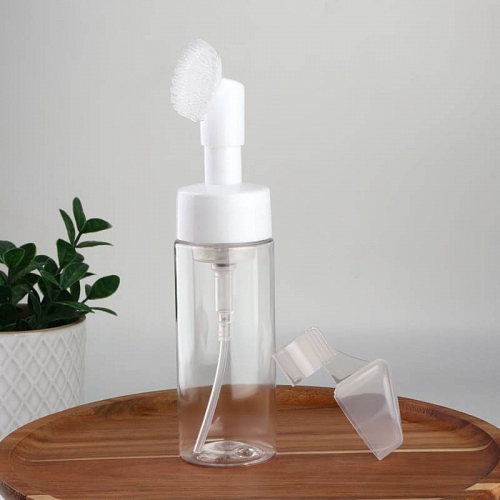 Bottle with a brush for washing 150 ml from 100 pcs., 36.45 UAH, rating ⭐⭐⭐⭐⭐ Milo Opt