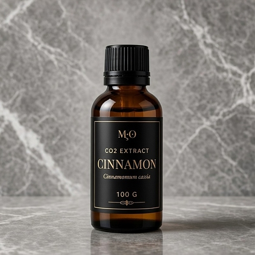 Cinnamon CO2 Extract 100 g — labeled amber bottle