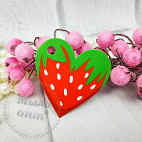 Strawberry tag