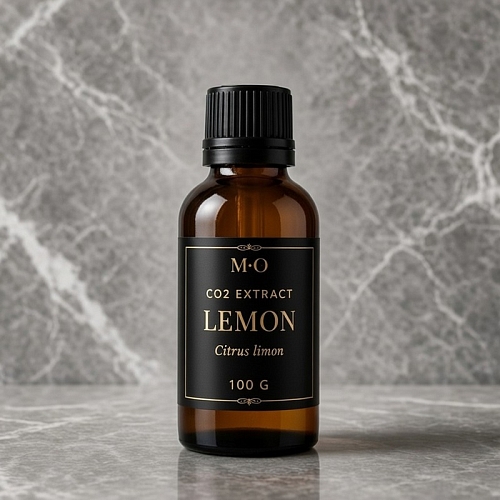 Lemon CO2 extract 100 g, product photo Lemon CO2 extract 100 g — labeled amber bottle