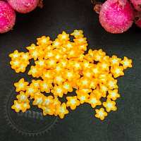 Fimo Orange flower with yellow middle cutting