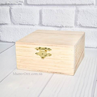 Wooden box with lock 15 * 8 * 15 cm