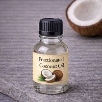Fractionated Coconut Oil 30 g cosmetic ingredient Mylo Opt