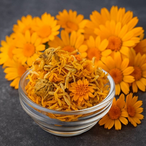 Calendula officinalis - dried flowers, 1 kg, 570.01 UAH, rating ⭐⭐⭐⭐⭐ Milo Opt