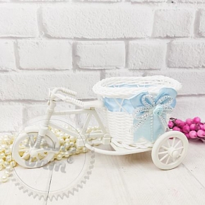Купить Велосипед декоративный плетеный голубой лентой в Украине