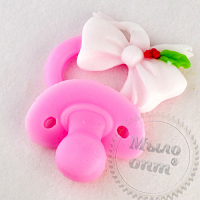 3D pacifier shape with bow