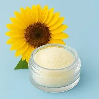 Sunflower Wax 30 g cosmetic ingredient Mylo Opt