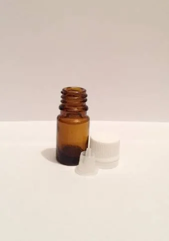 Glass bottle 5 ml dispenser lid Mylo Opt global supplier Glass bottle 5 ml dispenser lid cosmetic ingredient Mylo Opt