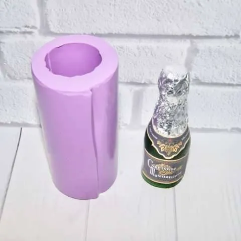 Силиконовая форма Бутылка шампанского 3D сырье для косметики Силиконовая форма Бутылка шампанского 3D артикул C40105