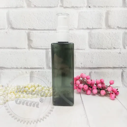 Bottle Body black 250 ml with dispenser acrylic from 100 pcs Mylo Opt global supplier Bottle Body black 250 ml with dispenser acrylic from 100 pcs cosmetic ingredient Mylo Opt
