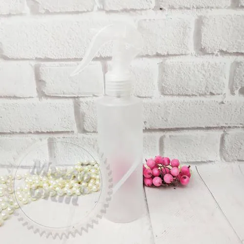 Ella bottle 200 ml with trigger from 100 pcs Mylo Opt global supplier Ella bottle 200 ml with trigger from 100 pcs cosmetic ingredient Mylo Opt