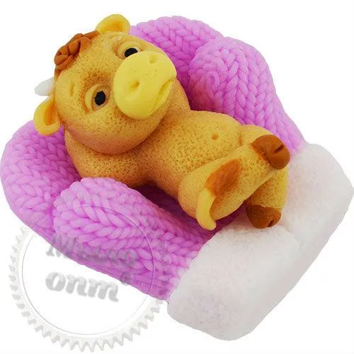 Dreamer goby shape and mittens, set of two 3D shapes