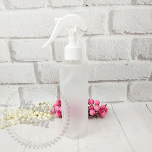 Ella bottle 200 ml with trigger from 100 pcs Mylo Opt global supplier Ella bottle 200 ml with trigger from 100 pcs cosmetic ingredient Mylo Opt