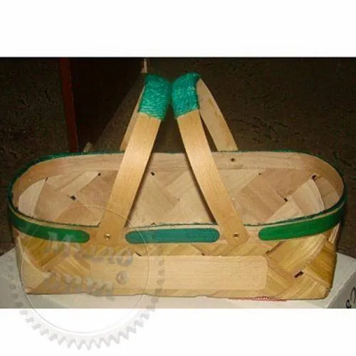 Veneer basket with two handles and decor