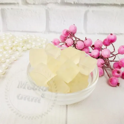 Soap base Honey soap base England, from 46 kg, 185.40 UAH, rating ⭐⭐⭐⭐⭐ Milo Opt